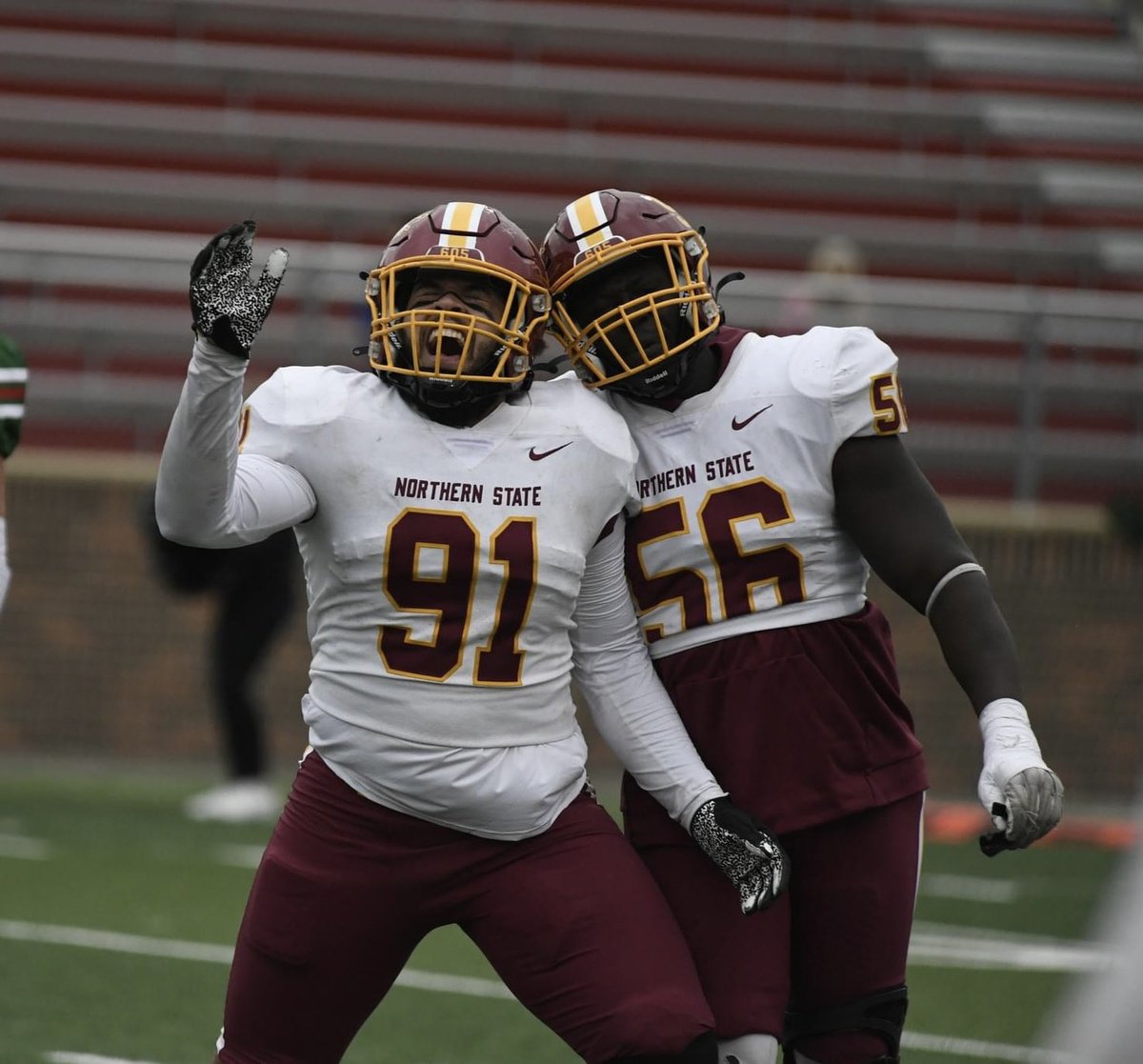 KoryBurdick's tweet image. Not 1, Not 2, Not 3 but 4 sacks for a new Northern State Football single game school record for @DRPASSRUSH #GoWolves #Packlife