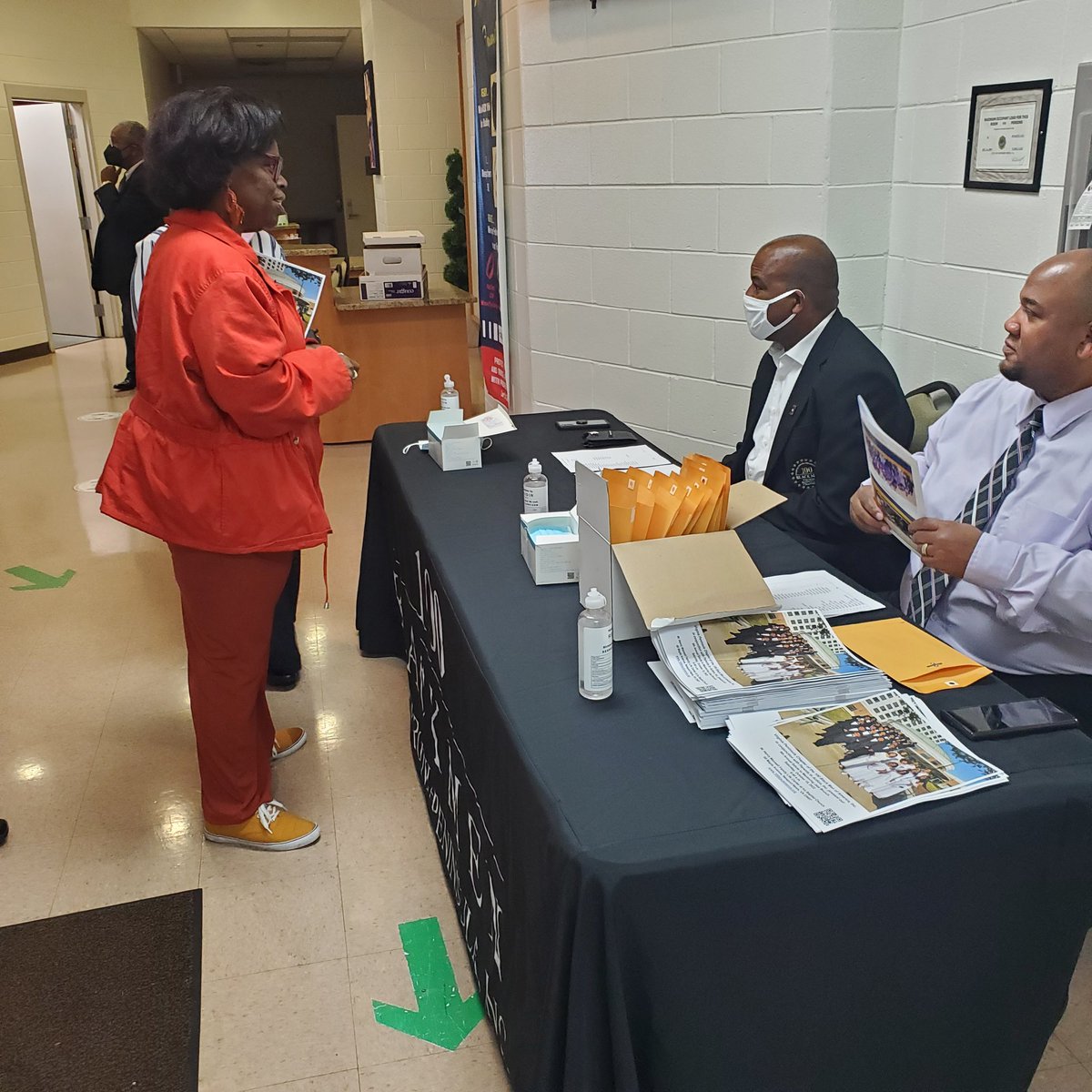 100BlackMenVA's tweet photo. Salute to Mentoring Breakfast https://t.co/EaEoZQVd7q