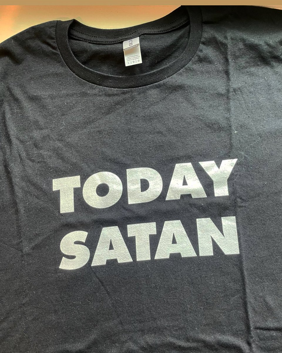 shirtsthtgohard's tweet photo. https://t.co/FyASJzOWMa