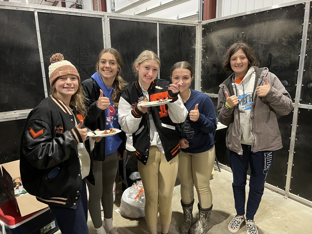 Tecumseh High School Equestrian Team tweet media