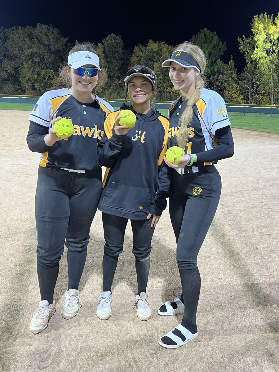 Ohio Hawks - Smith 24/25 (@ohiohawkssmith) on Twitter photo The Ohio Hawks Estep earn 2nd place in pool going 2-1 <a href="/FinesseInvite/">Finesse Fall Invitational</a> The bats warmed up in 3rd game with 13 hits 🔥including 3 HRs, 1 each by <a href="/kaylynncarter7/">Kaylynn Carter</a> <a href="/Ava_Estep_2026/">Ava Estep 2026</a> & <a href="/alexisbook21/">Alexis Book</a> Next game 11:00 vs Beverly Bandits Moran on field 4 💪🏼🥎🦅💛🖤 The Ohio Hawks Estep earn 2nd place in pool going 2-1 <a href="/FinesseInvite/">Finesse Fall Invitational</a> The bats warmed up in 3rd game with 13 hits 🔥including 3 HRs, 1 each by <a href="/kaylynncarter7/">Kaylynn Carter</a> <a href="/Ava_Estep_2026/">Ava Estep 2026</a> & <a href="/alexisbook21/">Alexis Book</a> Next game 11:00 vs Beverly Bandits Moran on field 4 💪🏼🥎🦅💛🖤