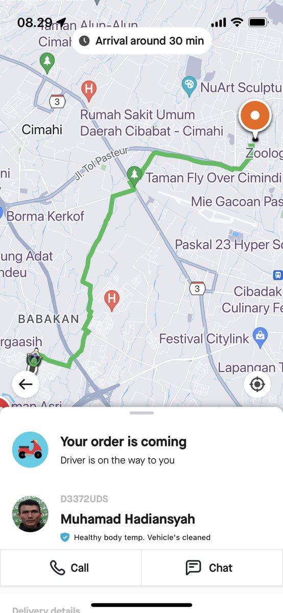 Kenapa ya milihnya yg jauh dr titik antar, padahal yg deket banyak banget ⁦<a href="/gojekindonesia/">Gojek Indonesia</a>⁩