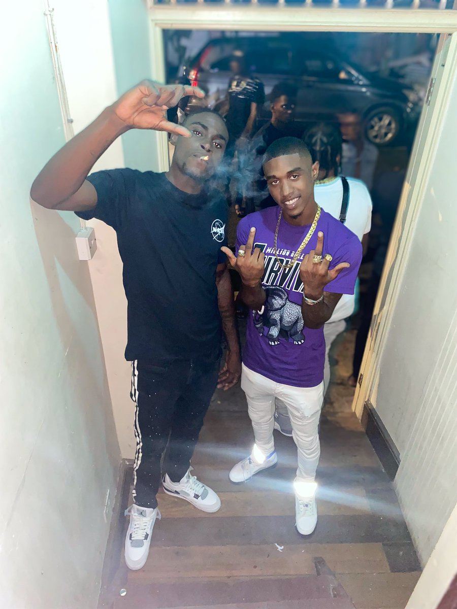irepchopking's tweet photo. ❤️💯 https://t.co/u9A4NGB25K