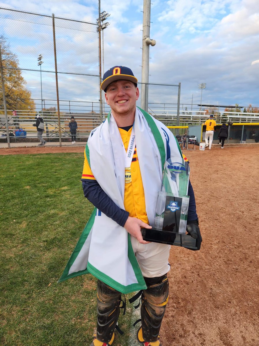 ErinPincivero's tweet photo. Congratulations to NDSS alumni Dean Taylor for winning the OUA Championships with Queen’s baseball. ⁦@YGKBaseball⁩ ⁦@KASSAASports⁩ ⁦@queensgaels⁩ https://t.co/Rbj1vETSbX