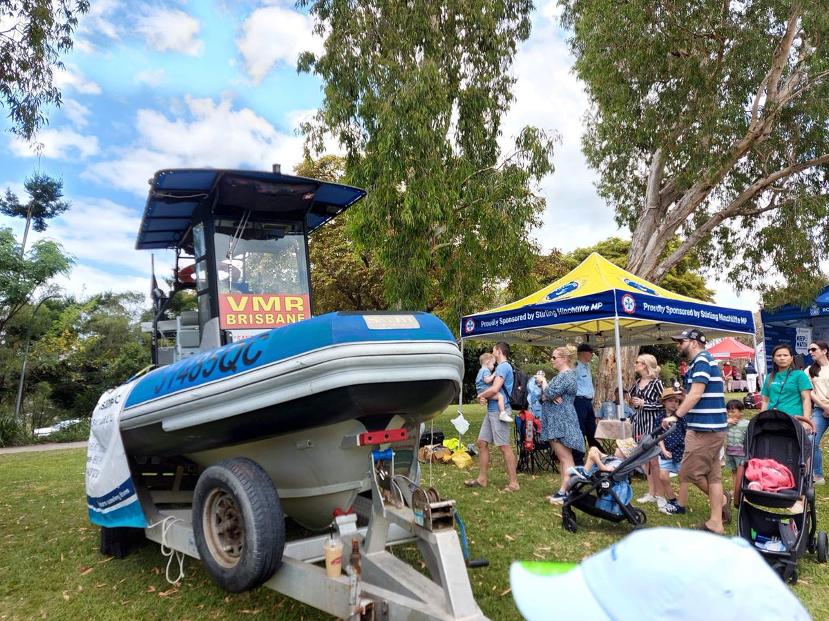 VMRBrisbane's tweet photo. A lot of interest today and visitors from all over Brisbane visiting and saying hello to our volunteers and learning more about what we do at the Brisbane Emergency Services Expo at Victoria Park come on down and say hello we are here till 2pm https://t.co/9Uz2Mxe48e