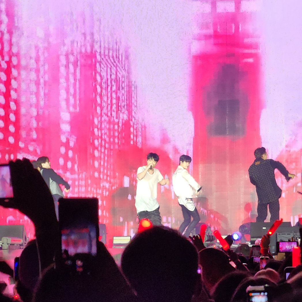 li8htnin8's tweet photo. IKon
#KAMPLA2022 https://t.co/AFLbgiDmYO
