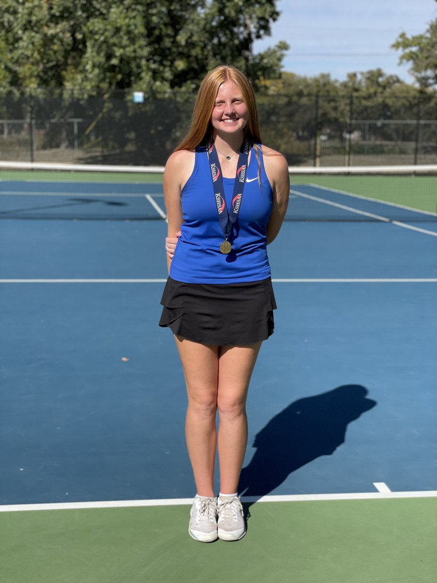 Alivia’s senior season came to an end today in Wichita with a 12th place finish!! She’s our first singles medallist at state since 1996! Alivia has been an awesome teammate throughout her career and has helped lead the team to 3 WAC and 2 regional titles. Congrats Alivia!!