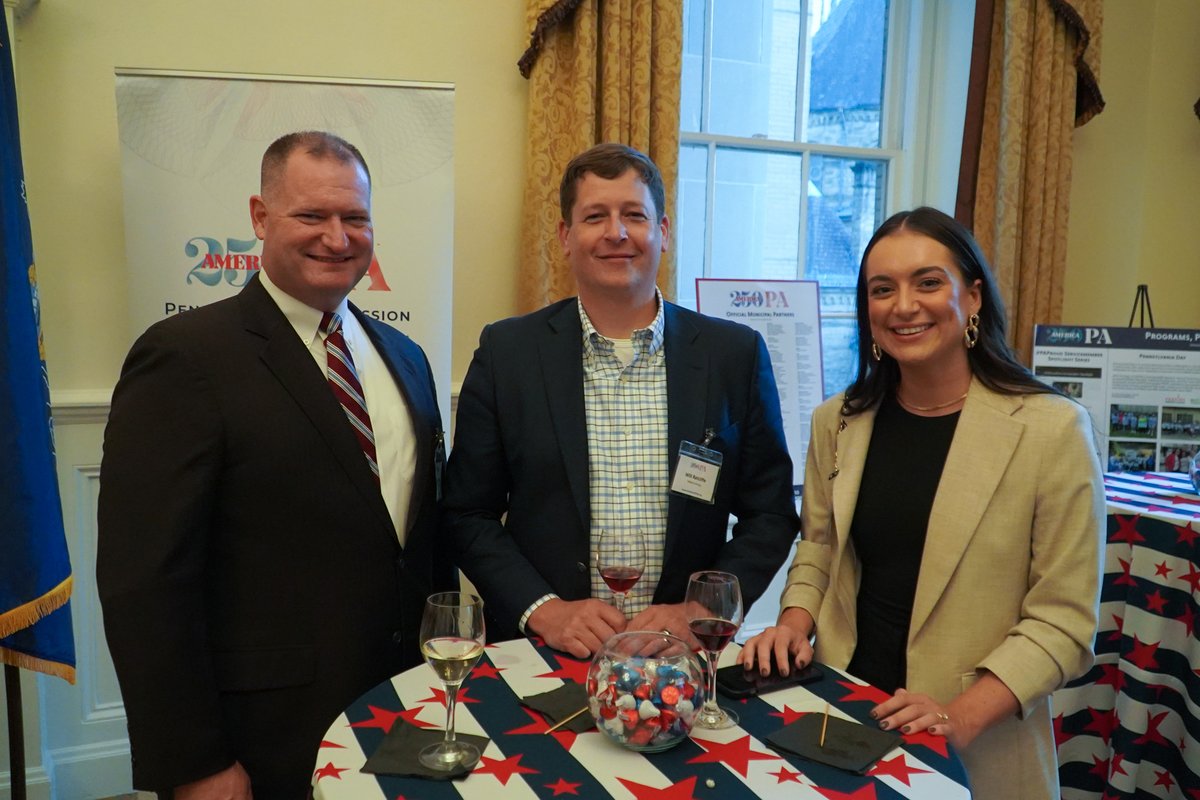 America250_PA's tweet photo. (4/4) 
⭐ Our America250PA staff for their time and hard work leading up to the event!  

⭐ @pcntv for livestreaming the event! 

#FallReception #AlleghenyCounty #WesternPA #BecomeAPartOfHistory https://t.co/CccRIjkECf