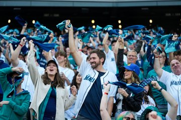 Mariners fans waving towels that were issued out before today's game. 