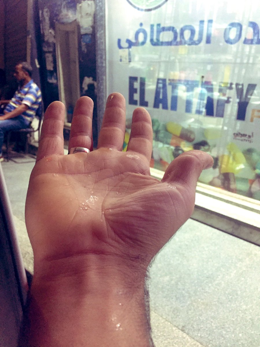 اول قطرة مطر هذا الموسم ♥️