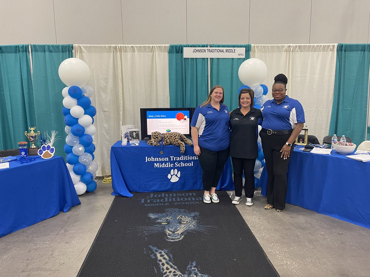 ShepatShawnee's tweet photo. Today was the Showcase of Schools for JCPS! We got to speak the langauage of the Lyman T. Johnson Jags! I will forever love what we are doing for students and their families! 💙🐆 #ExpectExcellence #WeAreJCPS @MrCathey21 @Dontdoubtknipp @MissHobbs83 @MsStevenson27 https://t.co/UXFXDog2vE
