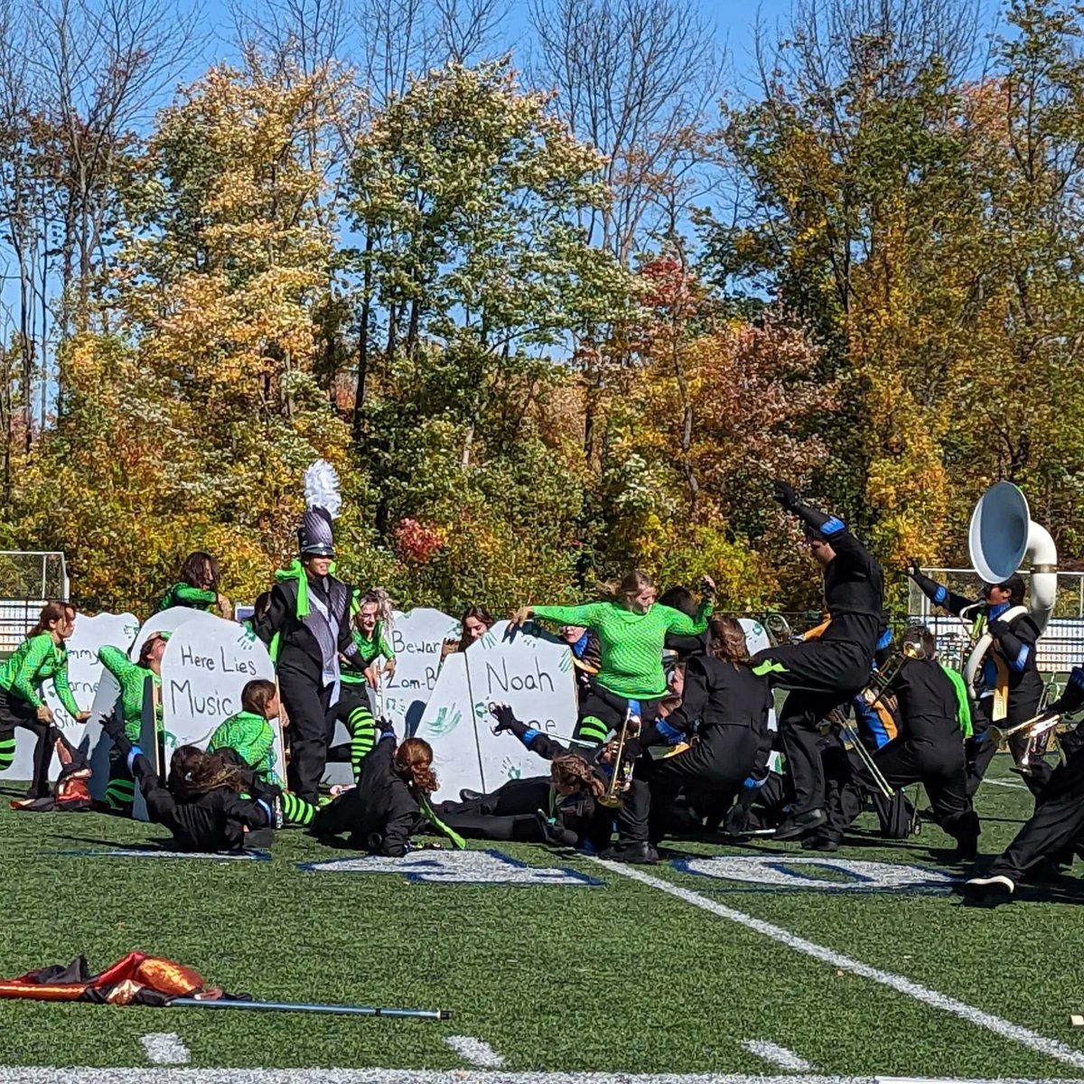 jths_mb's tweet photo. The Golden Falcons took the weekend off from competitions to have a camp day and friends and family performance today. A lot of improvement was made on the show along with a new ending! https://t.co/TpcFn5CjeP