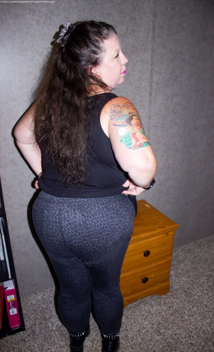 Southern Charms on Twitter: "RT @PlayfulCougarSC: Update 598 still