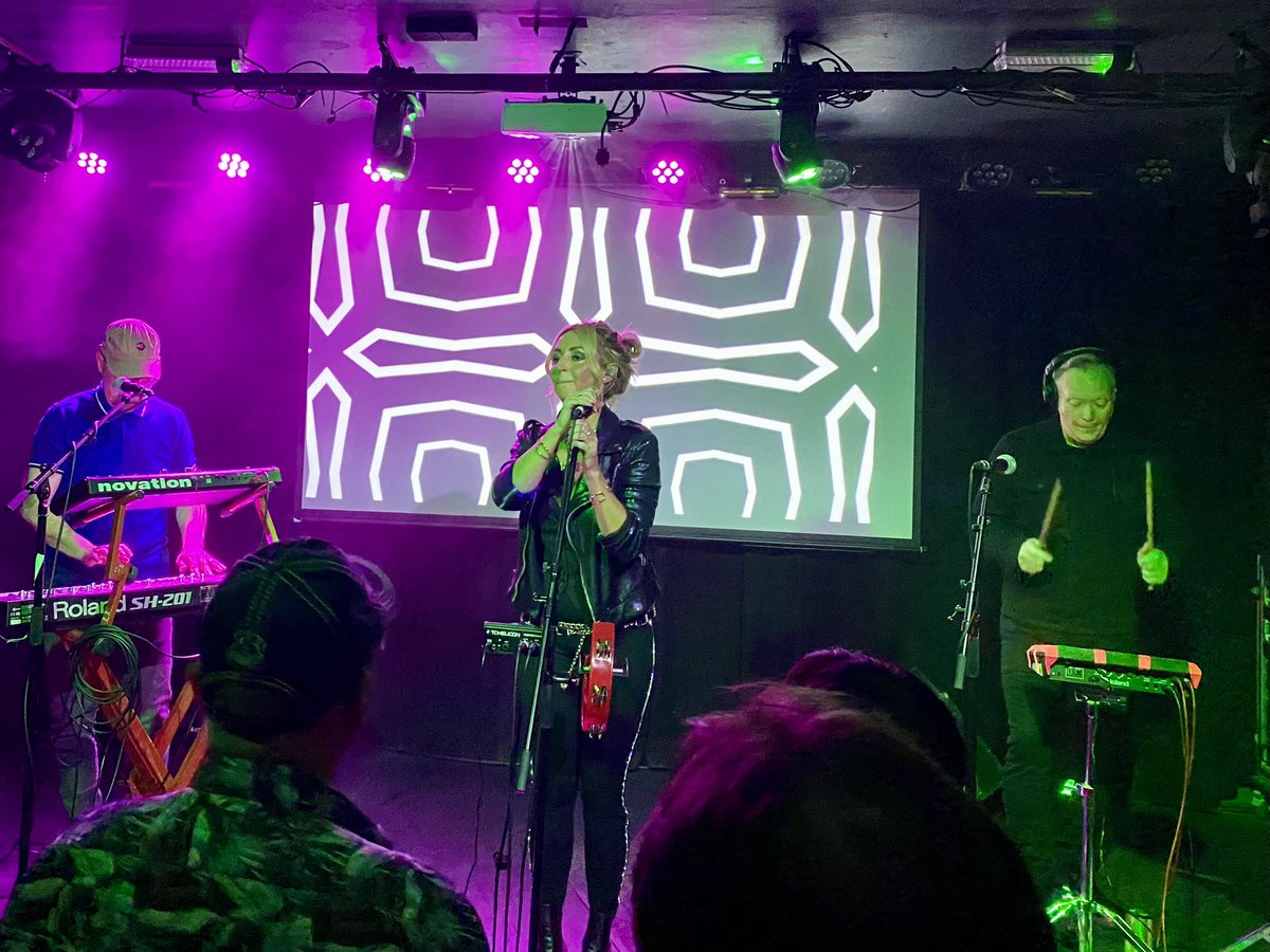smeasures71's tweet photo. Great night at Water Rats in London with @ukcdmat and @mdlamutt watching a superb performance again by @TinyMagneticPet https://t.co/xIEZOavABw