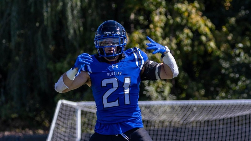 BentleyFalcons's tweet photo. Football: Lupoli Leads Falcon Defense as Bentley Contains Assumption, 10-3

https://t.co/EKYEjxQCou
#BentleyU #BeAForce #NE10Embrace https://t.co/d31kdXNRJx