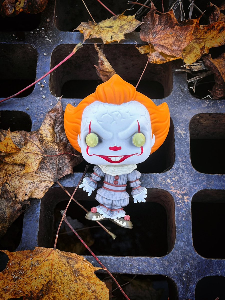 funk_az's tweet photo. IT emerges from the sewers for today’s #funkophotoadaychallenge : Clowns!

Pennywise is an absolutely horrifying character from Stephen King, and this movie was one of the scariest movies of our generation!

@OriginalFunko 

#horror #horrormovies #it #pennywise  #scary #halloween https://t.co/wPFMsdnpmA
