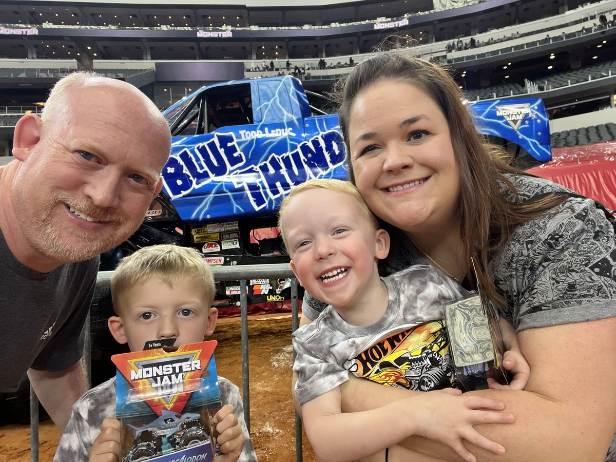 mellyreid's tweet photo. #monsterjam https://t.co/gkoM2mbGma