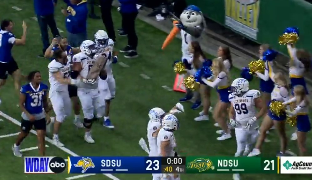 no context college football (@nocontextcfb) on Twitter photo 