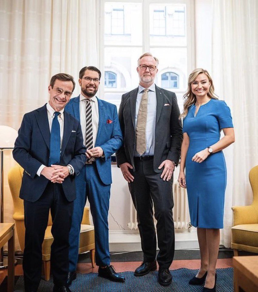 DavidEngman's tweet image. Äkta horungar