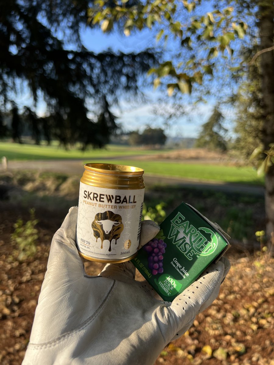 PB&amp;J at the turn! 

#skrewball #skrewballpeanutbutterwhiskey #peanutbutter #peanutbutterandjelly #skrewballwhiskey