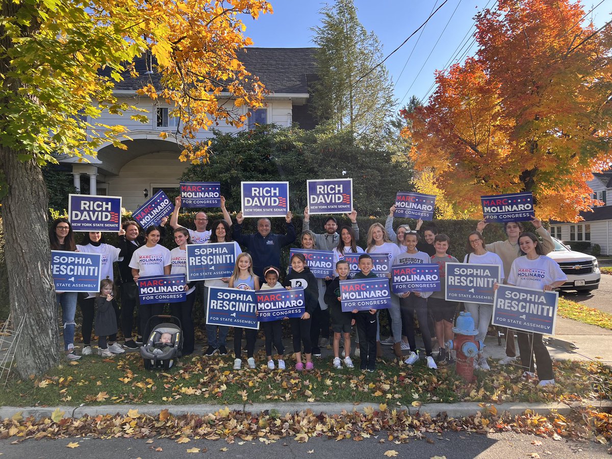 MarcForUsNY's tweet photo. We just had another successful Super Saturday across #NY19 talking to voters about @marcmolinaro ! 

Marc(k) your calendars because we’re just 24 days away from Election Day! https://t.co/tPhnhGg268