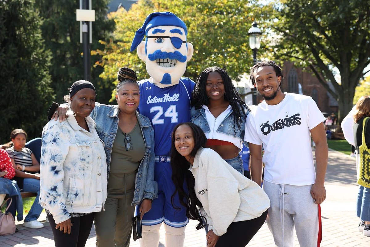 SetonHall's tweet photo. Another amazing #SetonHallWeekend! We hope to see our Pirate families, alumni and fans again soon. https://t.co/oQJnZsQC7Z