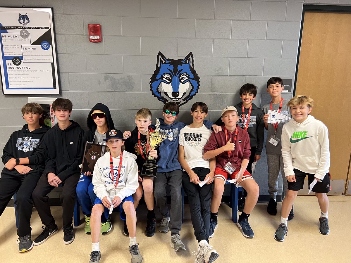 JKragseth's tweet photo. Congratulations to the MSN XC team on their awesome weekend at State! Amazingly fast times! And we had a great weekend! Started out with a school parade…
@BcrowleyD95 @TJakowitsch #BetterTogetherD95 https://t.co/QObuwjlyeS