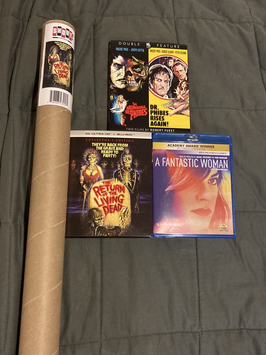 Guyver_Spawn's tweet photo. Some new goodies. #ReturnoftheLiving #AFansticwoman  #DrPhibes #vincentprince https://t.co/9V5BW38J7p