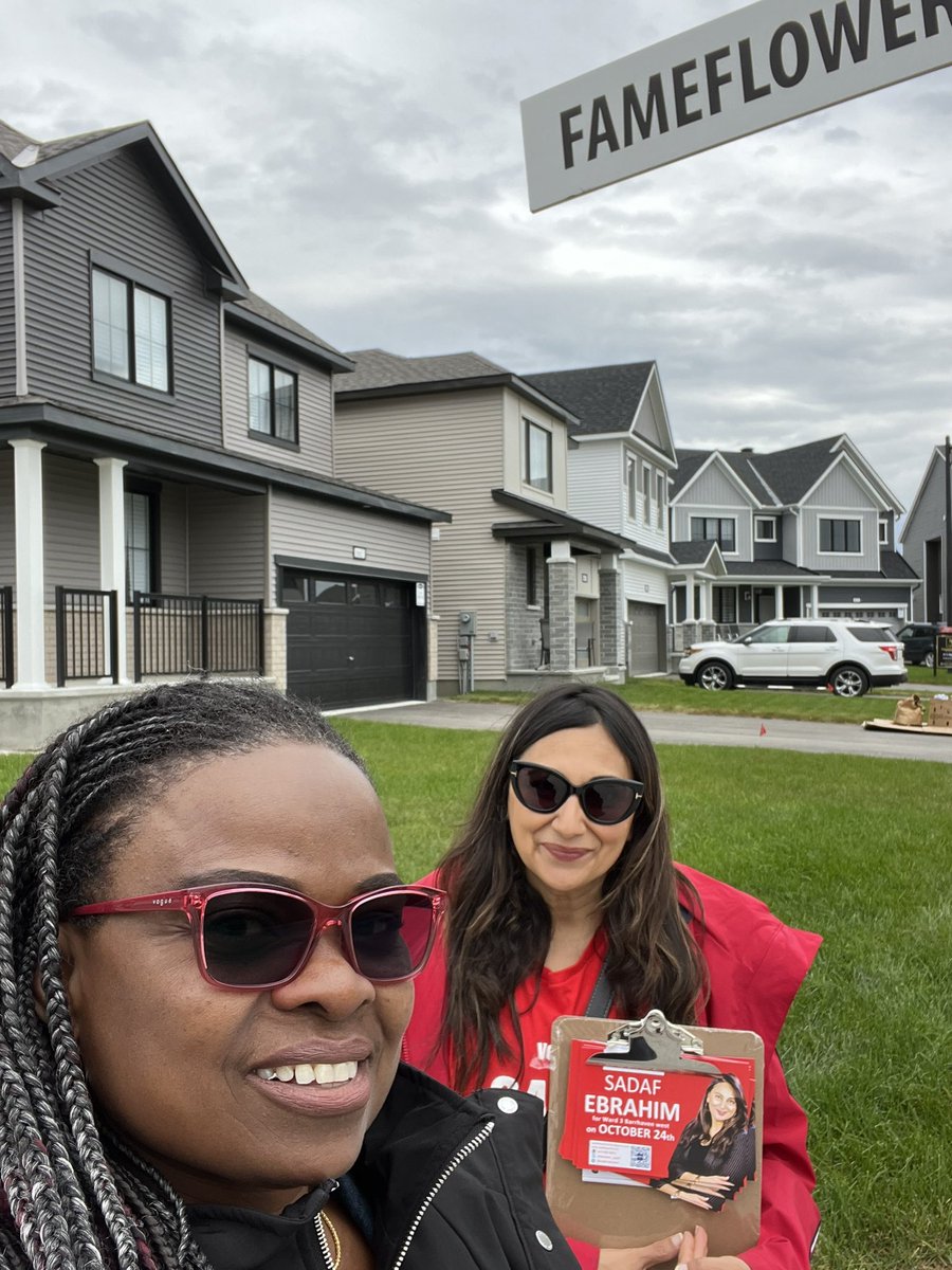 ebrahim_sadaf's tweet photo. Today we canvased at Famelfower Street, the new development area. Over the few years, Barrhaven west has grown rapidly- lots of new subdivisions, we need safe &amp; efficient infrastructure. #electsadaf. #barrhavenwest. #votesadaf. #Ward3. #ottcity. #Nepean. #MyBarrhaven. #Ottawa. https://t.co/odxSfXY2zo