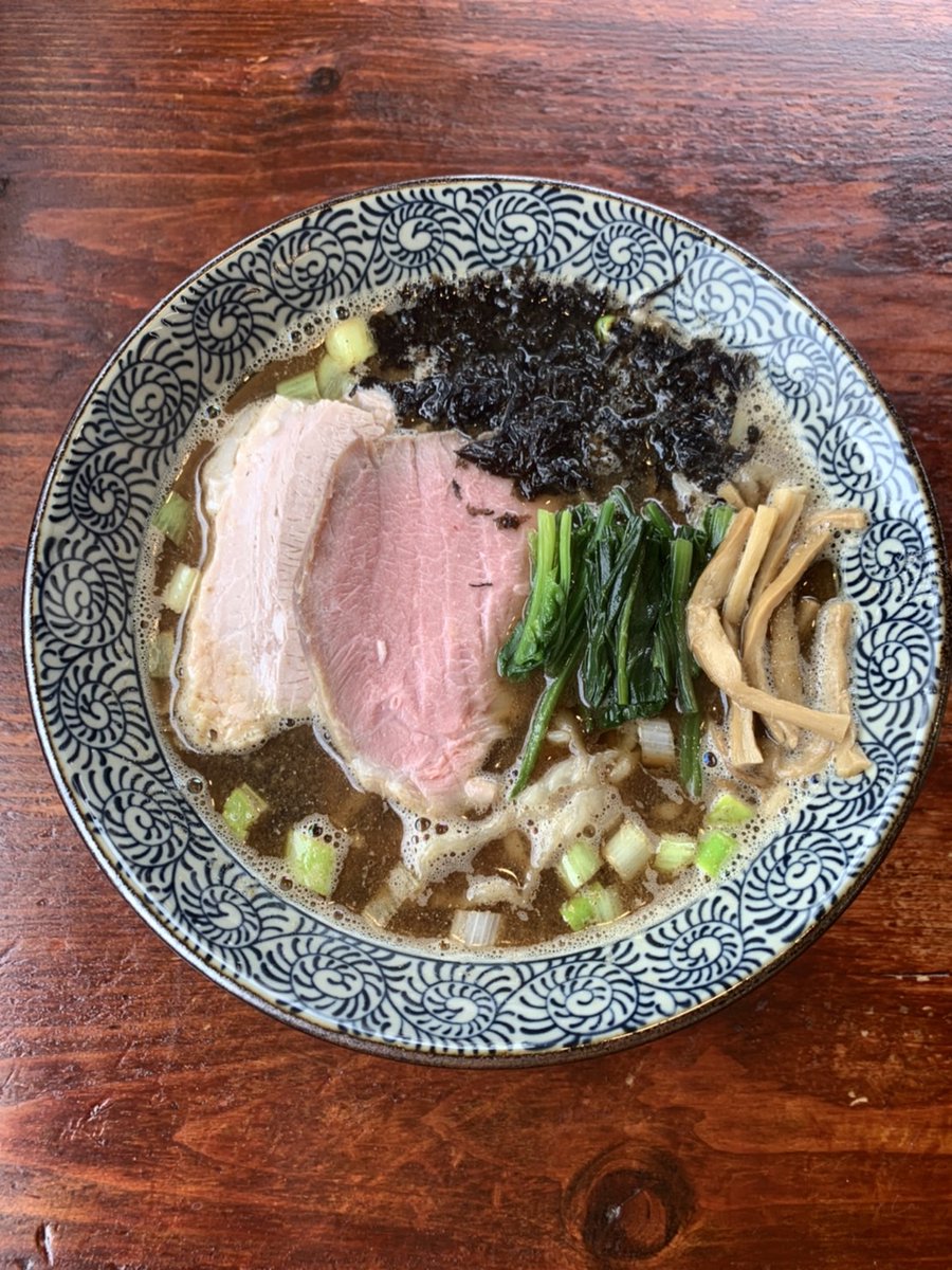 NOODLEMAN2017's tweet photo. おはようございます☁☀

11:00~14:30

純鶏醤油、純鶏塩SOBAが
オススメです🍜
替玉あります

よろしくおねがいします https://t.co/YxzirCCByx