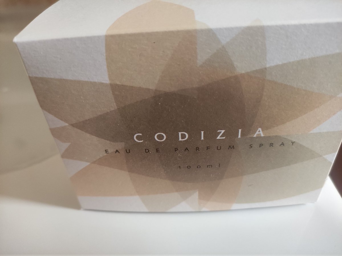 ManualiCaseras's tweet photo. @Pamplonaactual @Mercadona @Mercadona porque quitáis productos que funciona como era la colonia Codizia que era una colonia perfecta...y la cambias por otras que no tiene nada que ver... https://t.co/F3Yvfj8kyK