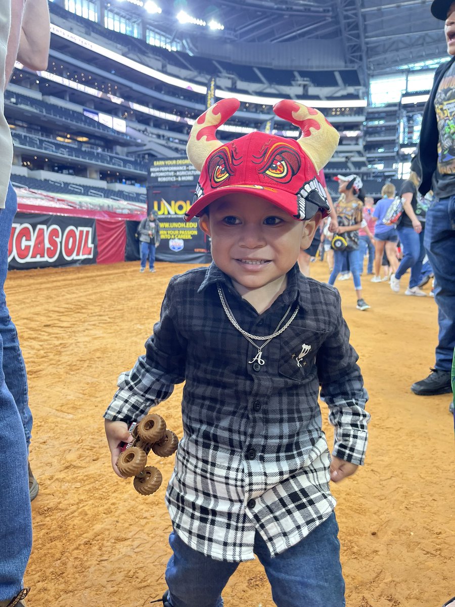 kathyTL16's tweet photo. #Monsterjam https://t.co/tiUi5NzpTH