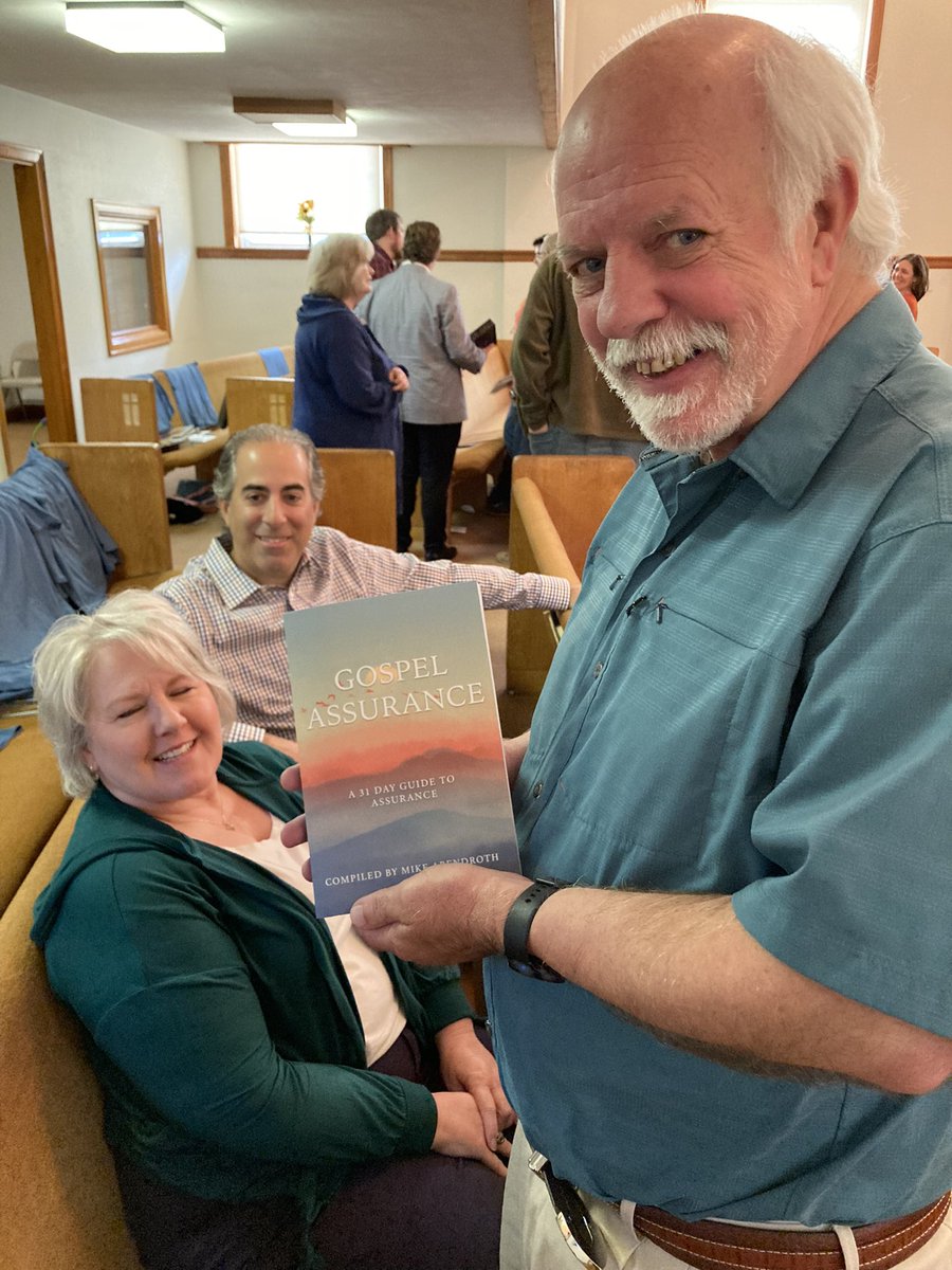 DeeplyRootedCon's tweet photo. Look what @BragglawMike won at #DeeplyRooted2022 today. #GospelAssurance by @nocoradio https://t.co/GpSC68N7ox