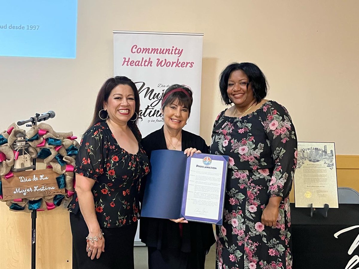 DMLCHWS's tweet photo. Thank You @AdrianGarciaHTX for this proclamation #diadelamujerlatinaday #October15 #harris #houston #texas #communityhealthworkers #chws #promotores @DMLPromotores @DMLCHWS #diadelamujerlatina https://t.co/eHyerrABVv