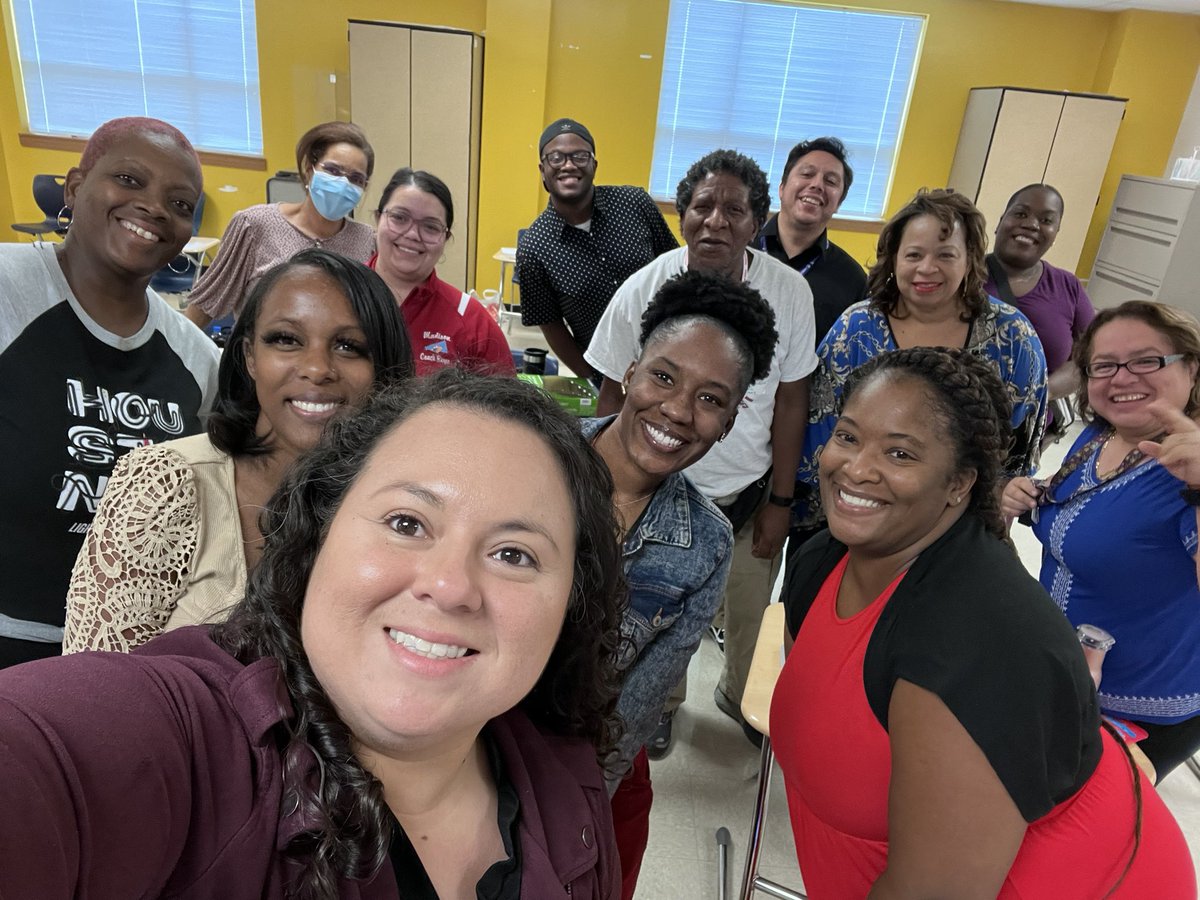 Maria E. Bonilla tweet media