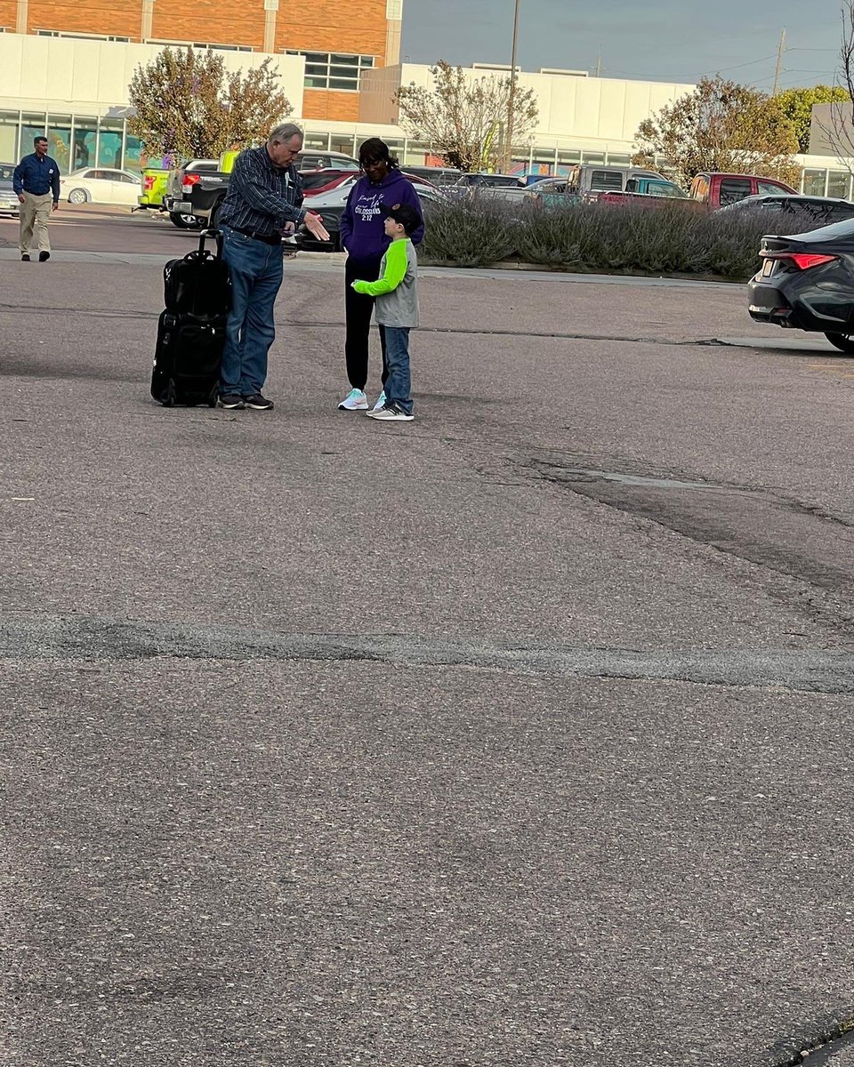 pastordoc's tweet photo. We are out here! In Christ Faith Church starts tomorrow at 10am! #inchristfaithchurch #ICFC2022 #siouxcityiowa https://t.co/luxdnCJ51g