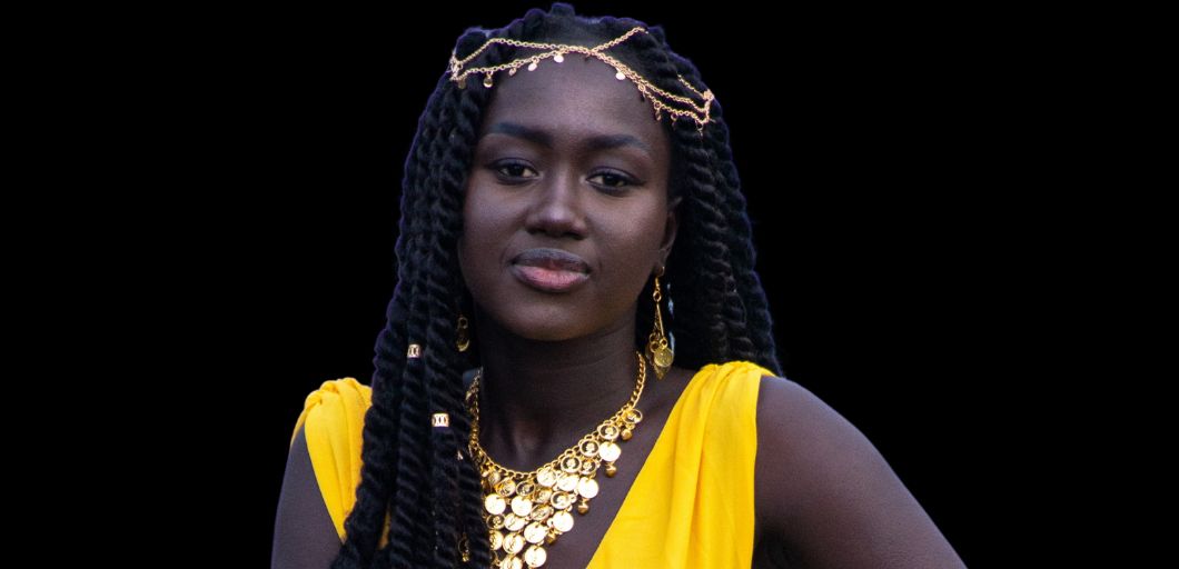 ColourOfBeauti's tweet photo. The #Melanin in our skin, the plumpness of our lips, the honey of our eyes, the span of our hips, the shine of our smiles, the power of our gentle minds, the care of our hands, the love in our hearts make us queens. - Unk

#BlackWoman #melaninqueen #BlackGirlsRock #blackbeauty https://t.co/fB5BOCHrXM