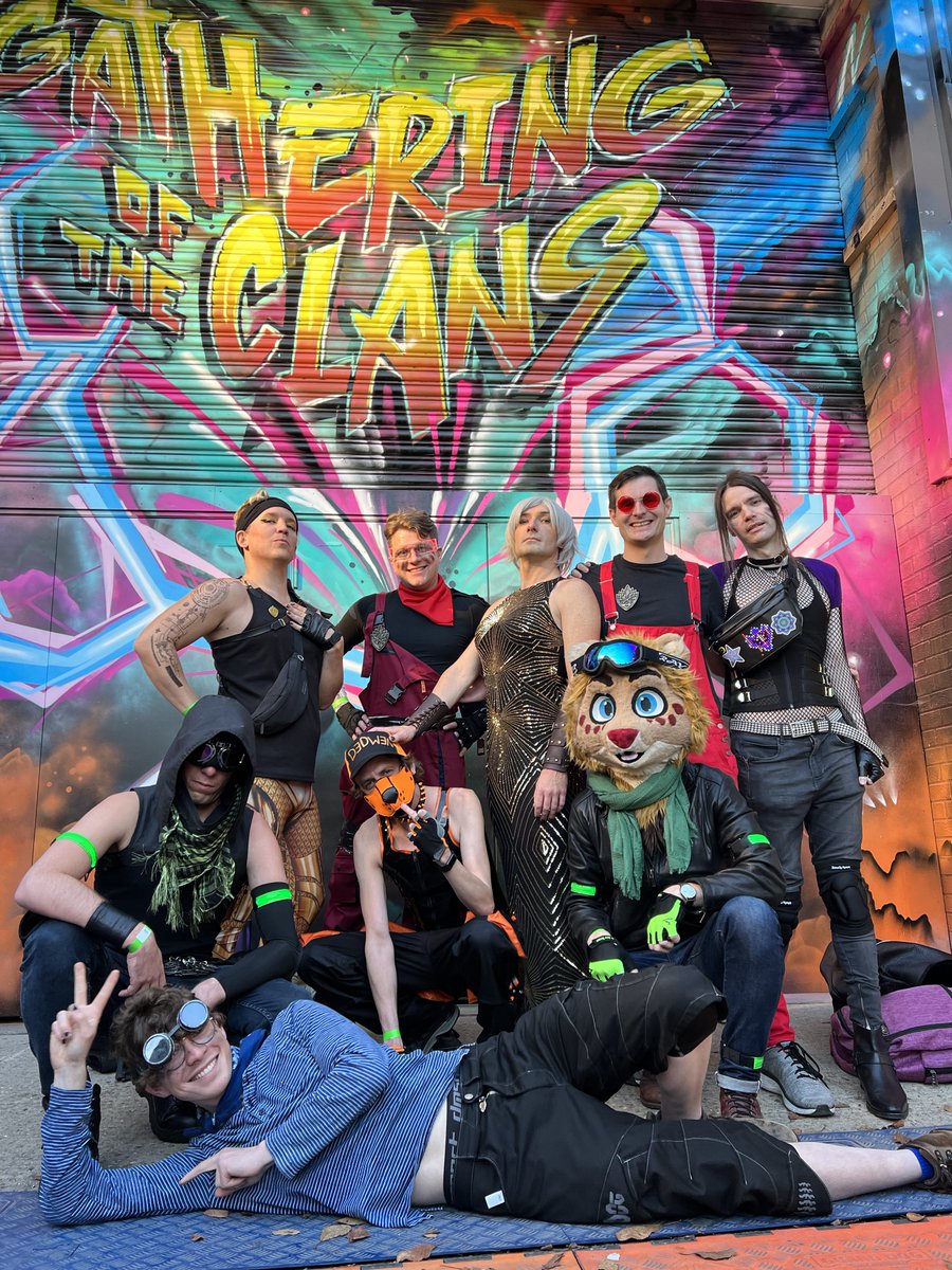 SoraTheBun's tweet photo. #GatheringOfTheClans was absolutely rad! Traded, bribed, won 106,000 units for our clan, and almost accidentally ended the universe 😅 https://t.co/h8n0xkwoxY
