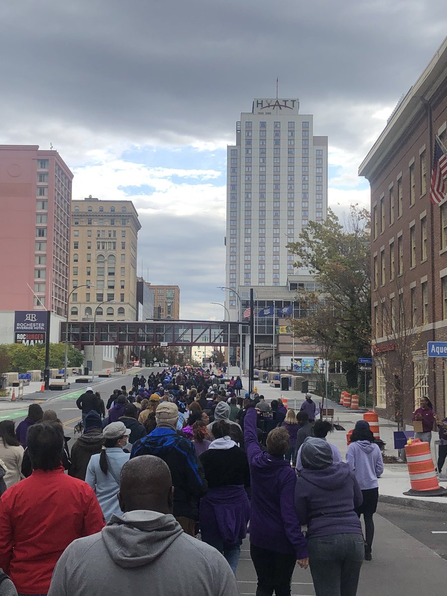 I #WalkWithWillow <a href="/willowcenterny/">Willow Domestic Violence Center</a>