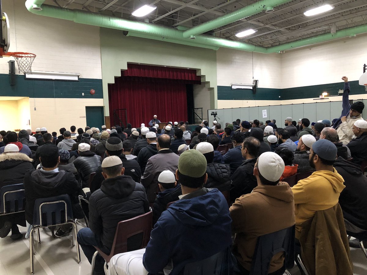 KhanjAli's tweet photo. The Prophet, “A Role Model for Humanity “. Another program by Islamic Foundation of Toronto on the Seera’ah of our beloved Prophet Mohammad (SAW) Peace be upon him). Attended by huge numbers brothers and sisters. Alhamdulillah .@iftlive @IFTYouth @iftqqc https://t.co/sSUFf9inmW