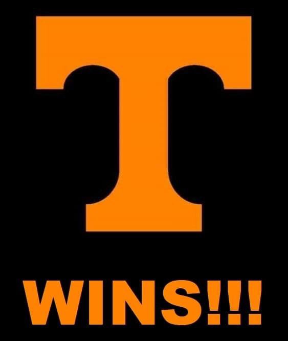 PAsports_RW's tweet photo. The streak is over!!!! Tennessee beats Alabama for the first time since 2006!!!!

Tennessee is also bowl eligible!!!! #GoVols #GBO #Team126 #TennesseeFootball #Vols #OneTennessee #WeAreTennessee #VolNation #PoweredByTheT #eVOLution22 https://t.co/4sqmV7sCDR