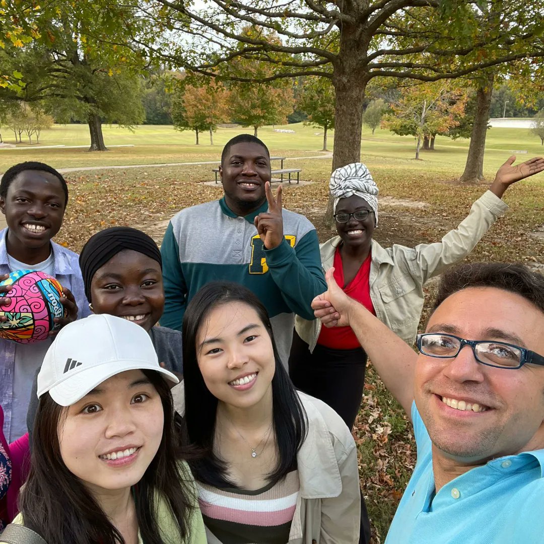 acsaolemiss's tweet photo. Thank you for the blissful afternoon. The people were 🤩, the food yummy😋 and the weather beautiful 🍂🍁. Looking forward to having you at the next event. https://t.co/Jx4XN9hcuI