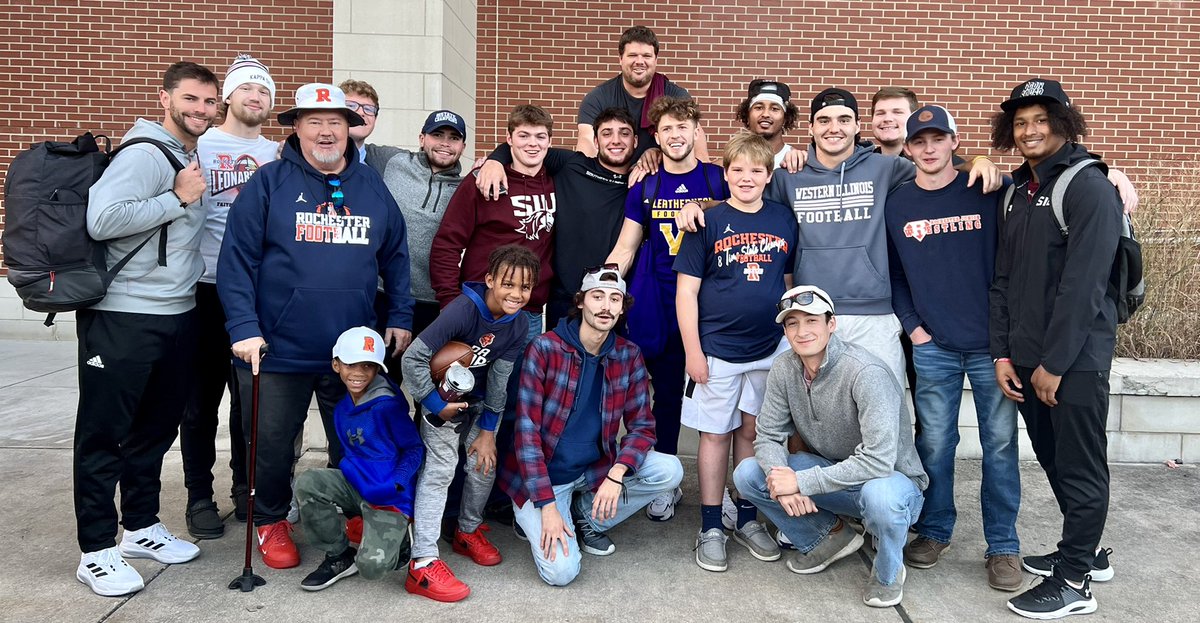 Football fan 22 tweet media