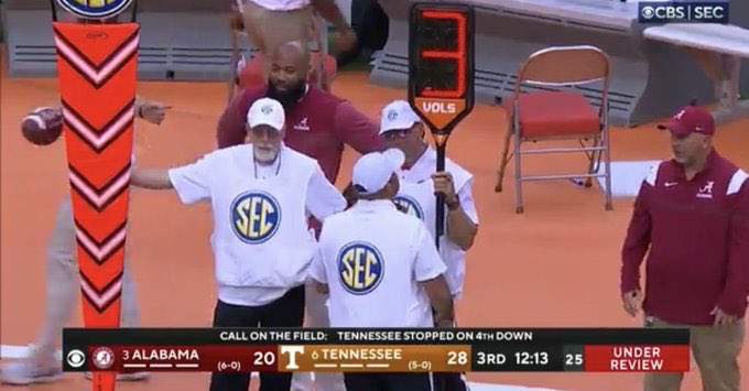 BarstoolAlabama's tweet photo. Tennessee best player https://t.co/o6rQrGkSIe