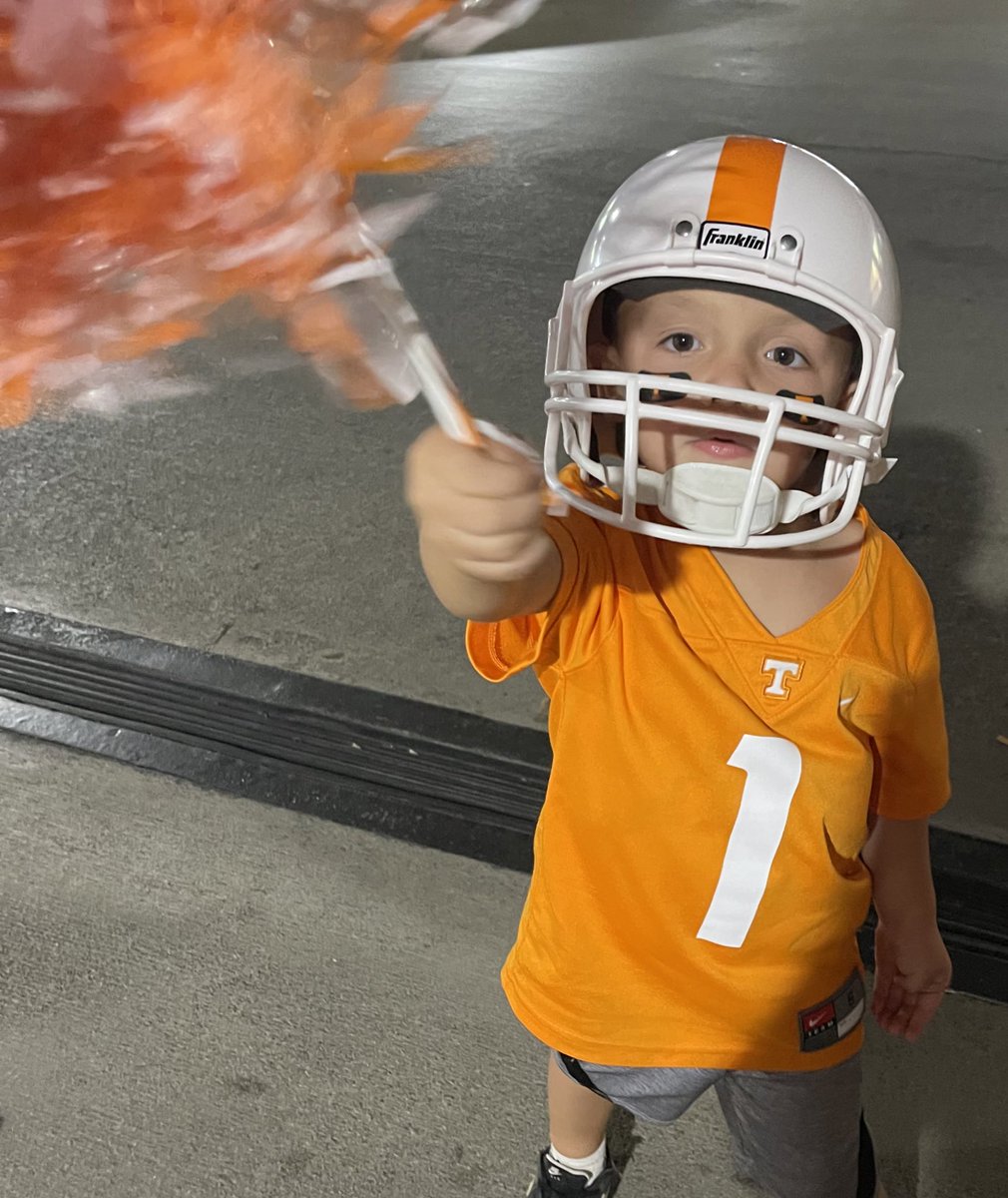 CoachTylerMac's tweet photo. I’ve got one happy Tennessee Vol at my house tonight! https://t.co/ITSDgJBhss