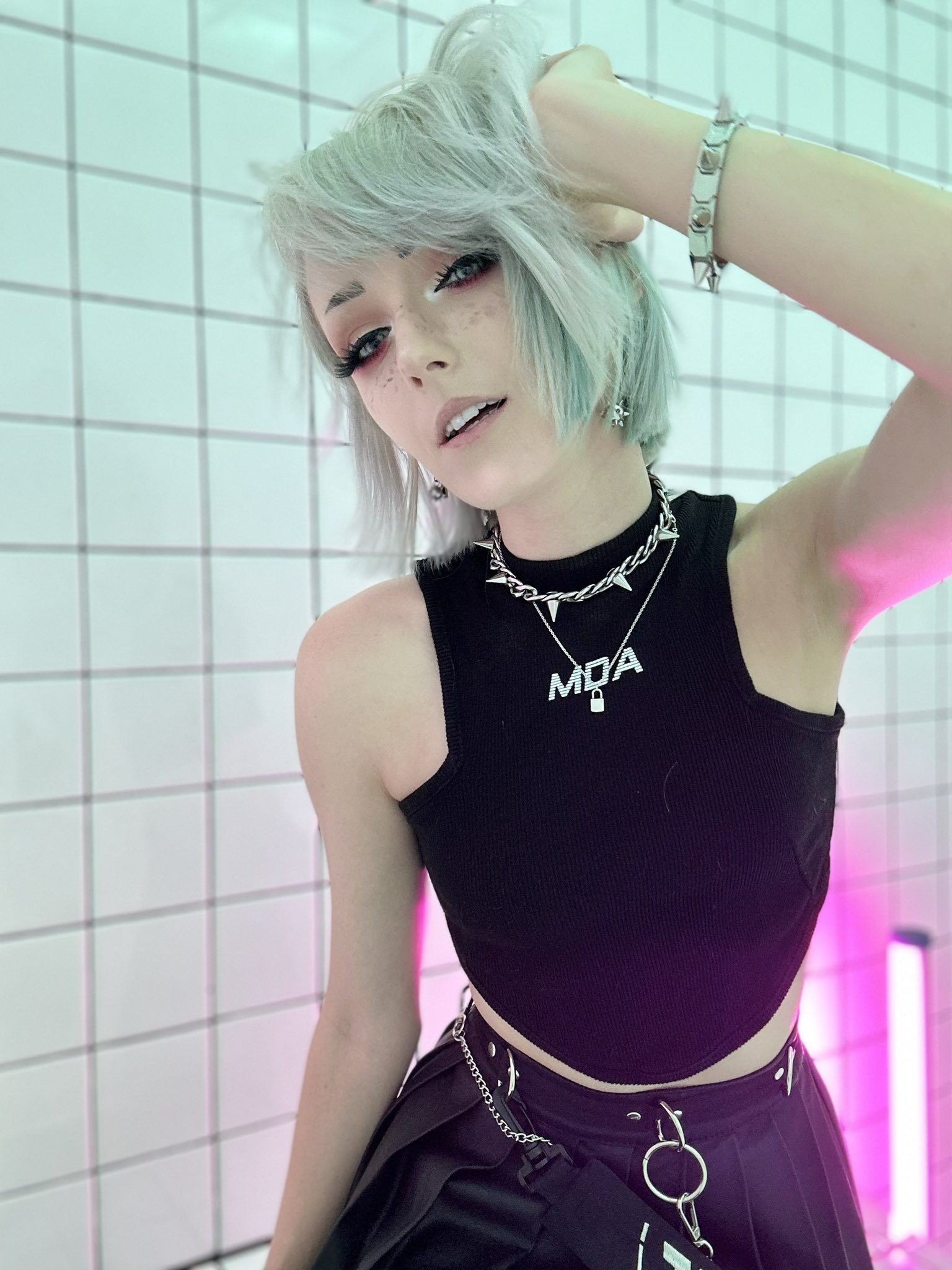 Kawaiiqueen ⮕ ALA on Twitter: "Cut my hair ️ https://t.co/pVuapjhv2z