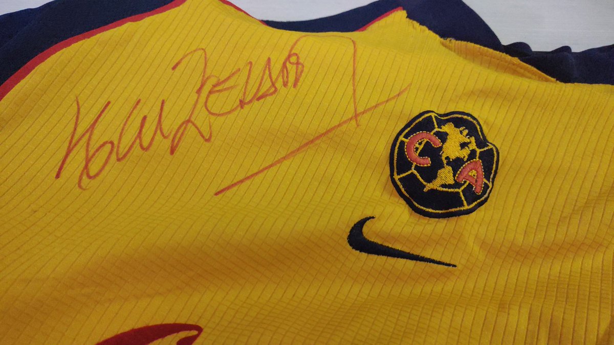 FRANKGONZALEZ22's tweet photo. Aquí aplica:
"¿y valió la pena?Valió cada maldito segundo"
#Zelada leyenda del @clubamerica y #Campeón del mundo con #Argentina en #Mexico86
@Carles5puyol #multicampeon con #Barcelona #España
#Camoranesi exjugador de #CruzAzul y campeón del mundo con #Italia #FifaWordCup #Mexico https://t.co/xlzFlWMJyk