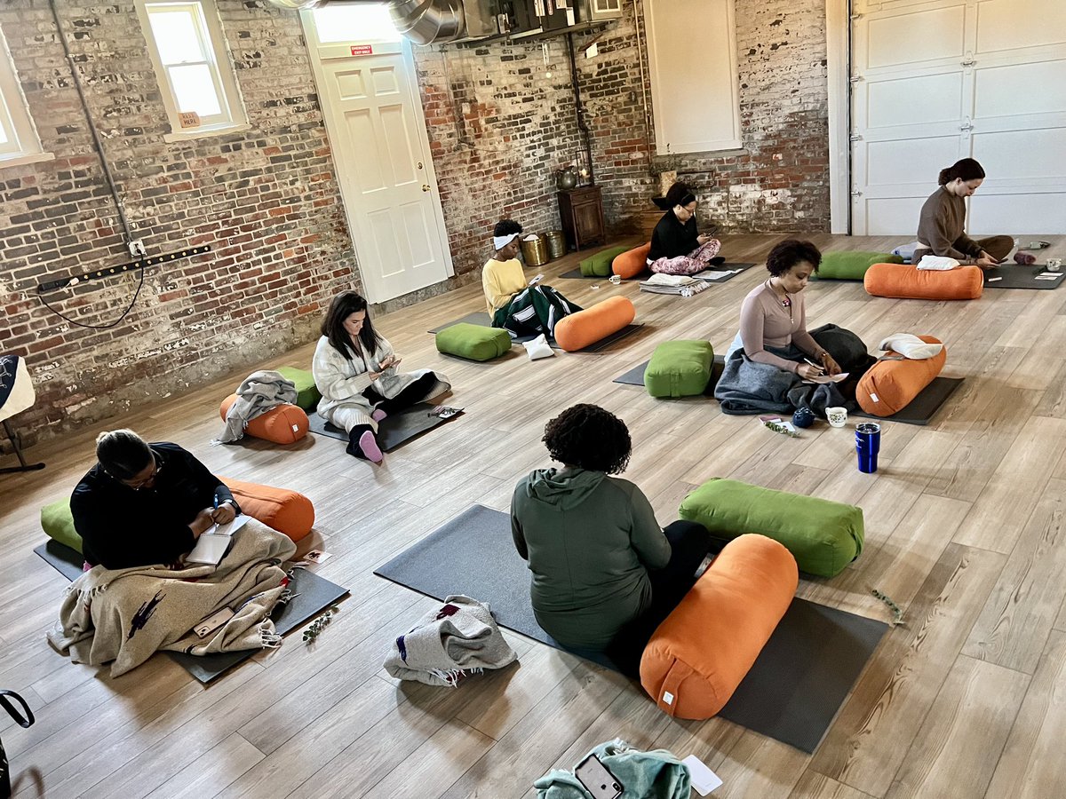 selfcaresuite's tweet photo. It’s a wrap! Our #MakeRoom tour stop in Columbus was incredible this afternoon. We love being with you all! https://t.co/4l6qzuPjbO