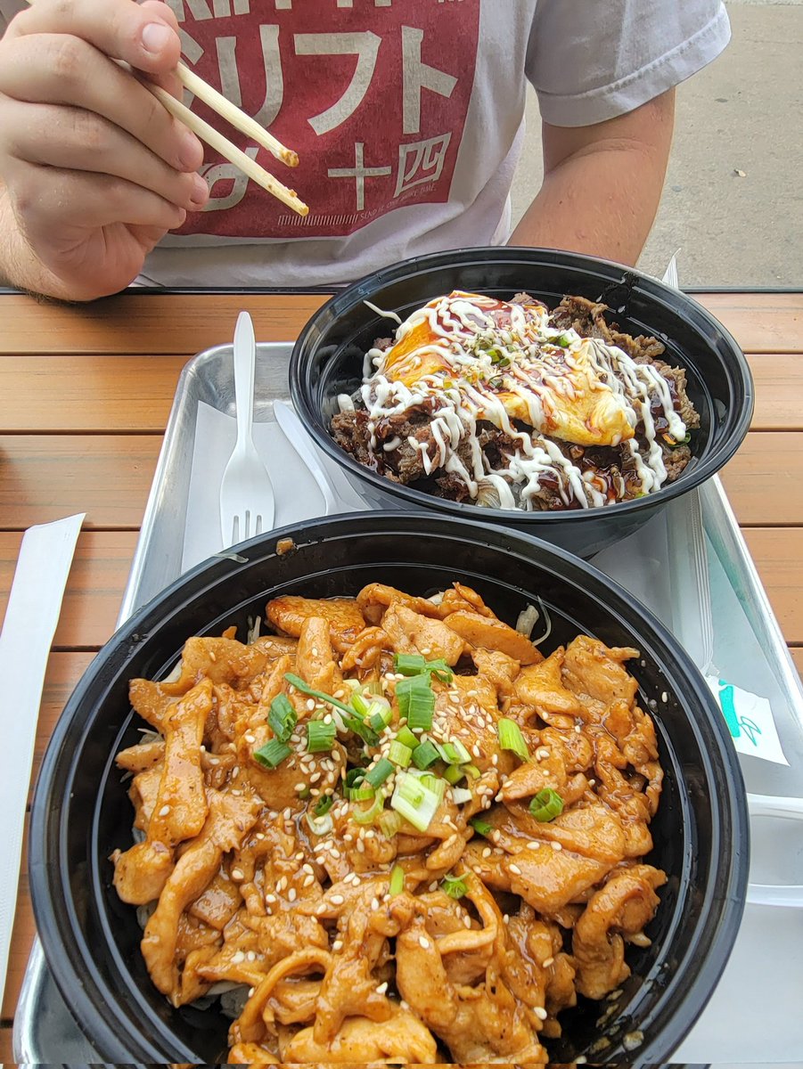 GirlHeroTV's tweet photo. Even though we had server issues, I appreciate everyone hanging out for a short IRL day! Y'all the real ones for sticking around even tho we had the tech issues 💜

It was awesome meeting @Yoomyooms1 today in ATX too!

Our food was winning today 🙌⬇️ https://t.co/RP7Z0AwIua