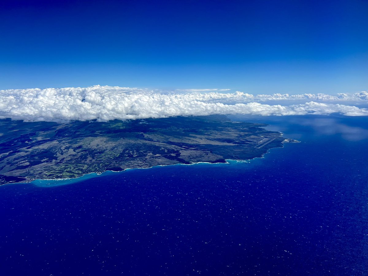 And we’ve landed!!! Kona gorgeous even from high above #RRS2022 @RRS_RadRes